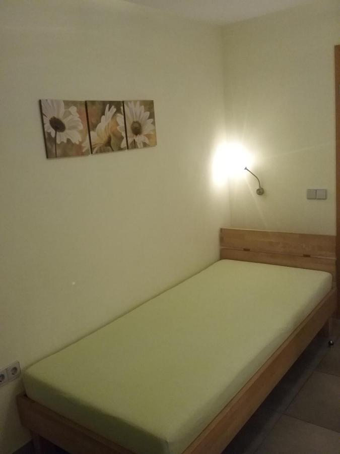 Gaestezimmer , Pension Wauri Waldenbuch Екстер'єр фото